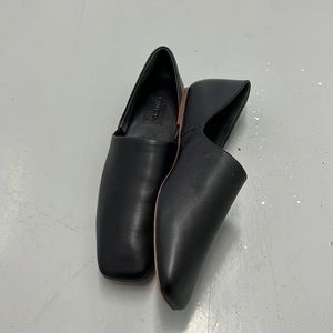 VINCE Lex Leather Dress Slip On Flats